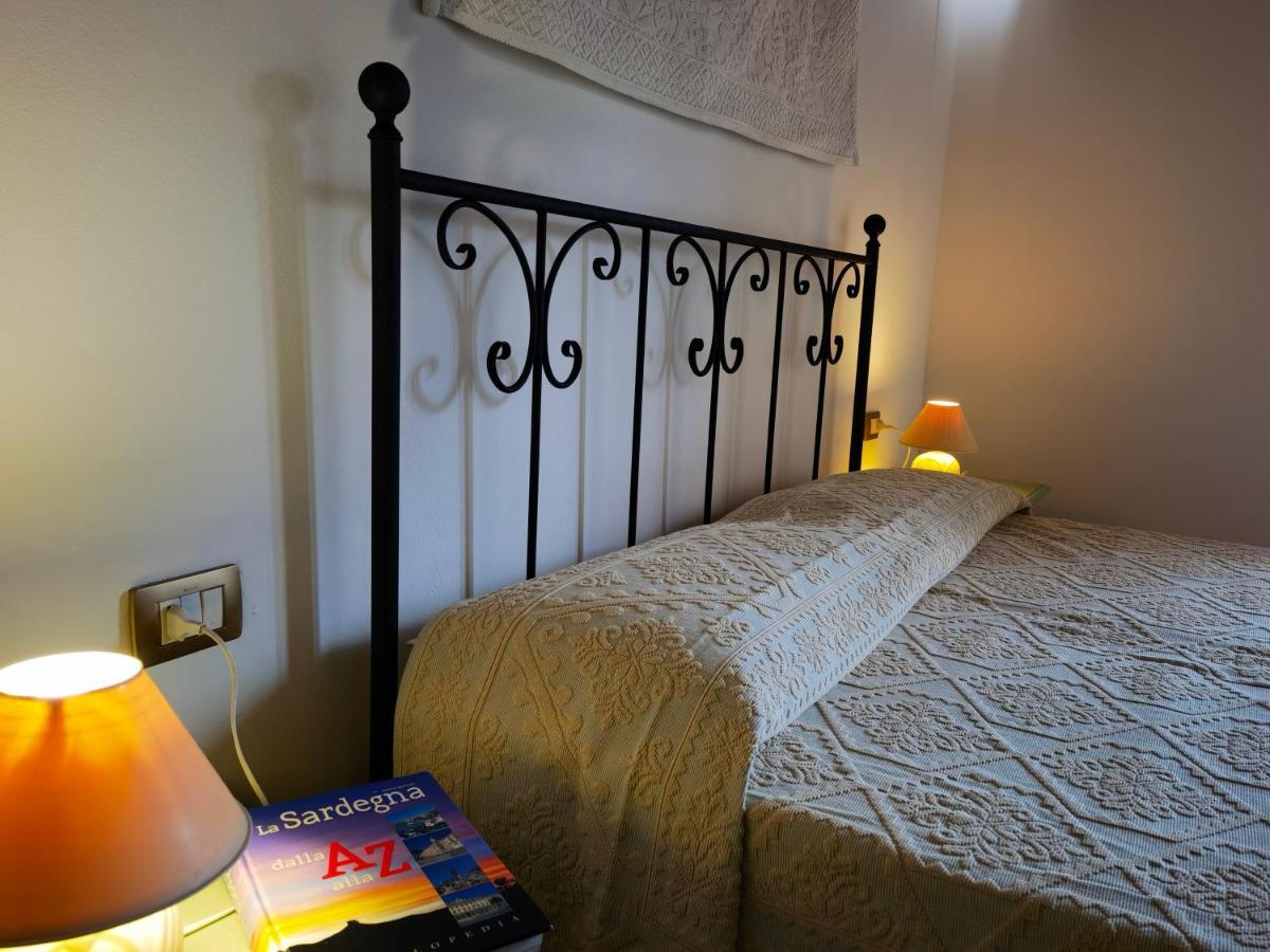 La Corte Degli Ulivi - Albergo Rurale Tresnuraghes Екстер'єр фото