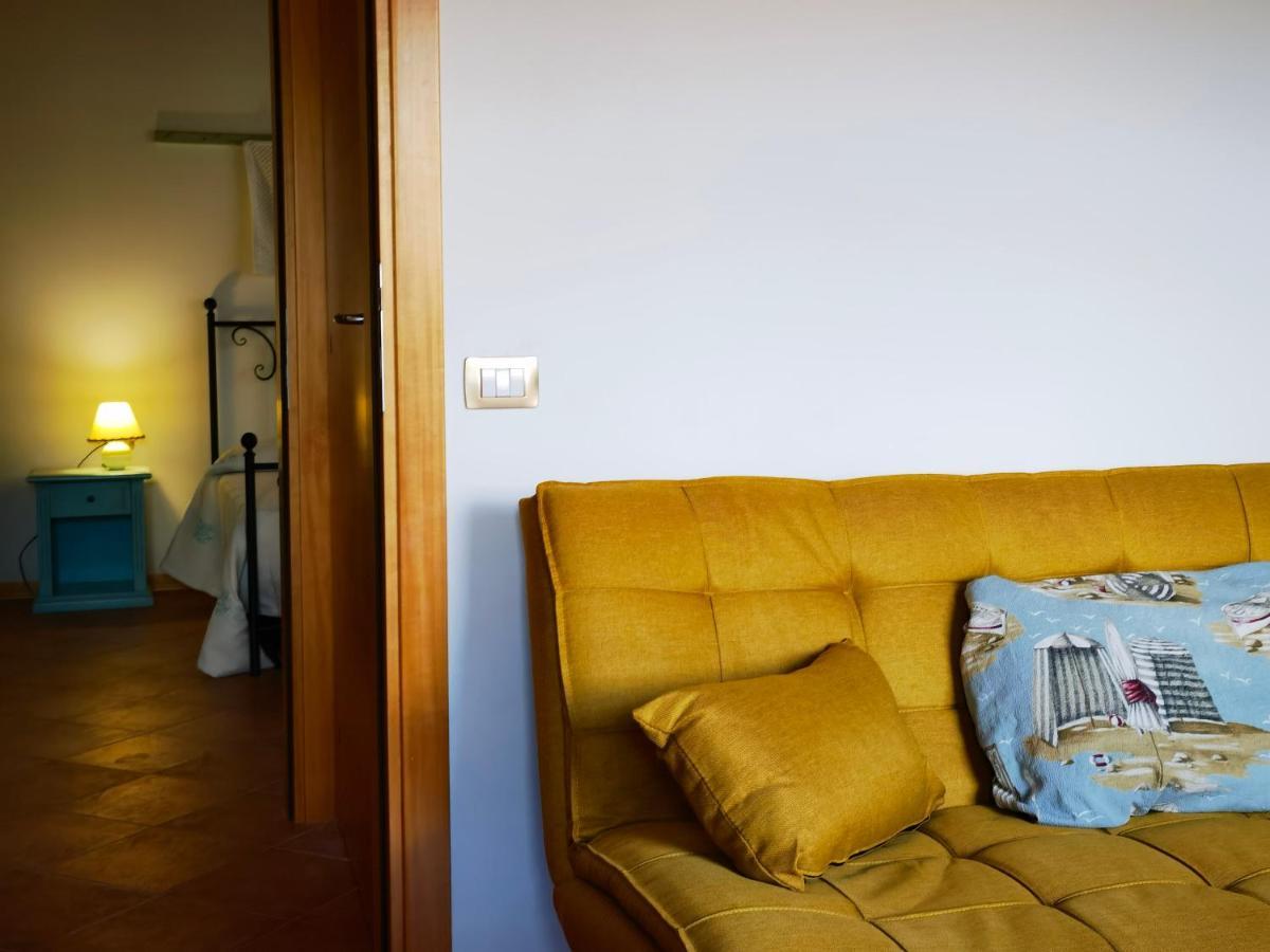 La Corte Degli Ulivi - Albergo Rurale Tresnuraghes Екстер'єр фото